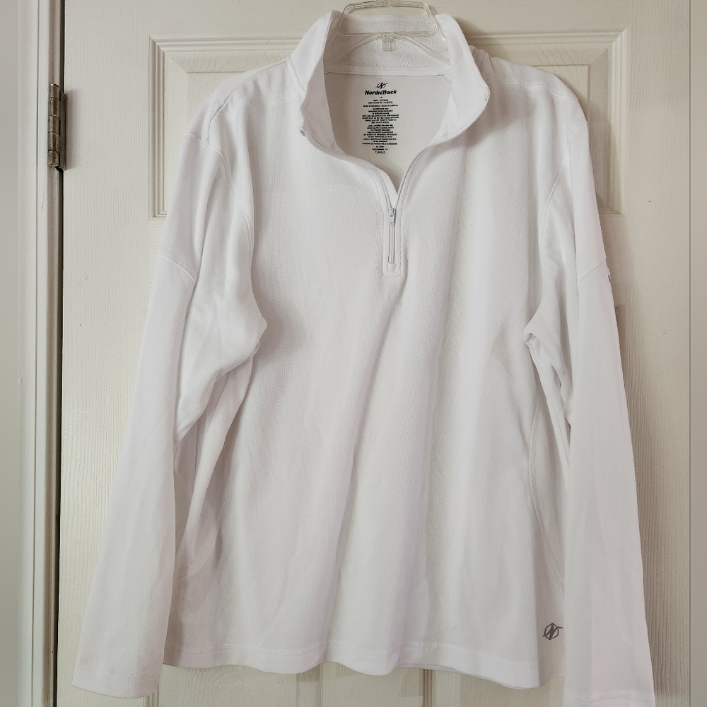 NWOT NorticTrack Men's White Quarter-Zip Dri Fit Shirt, Size L